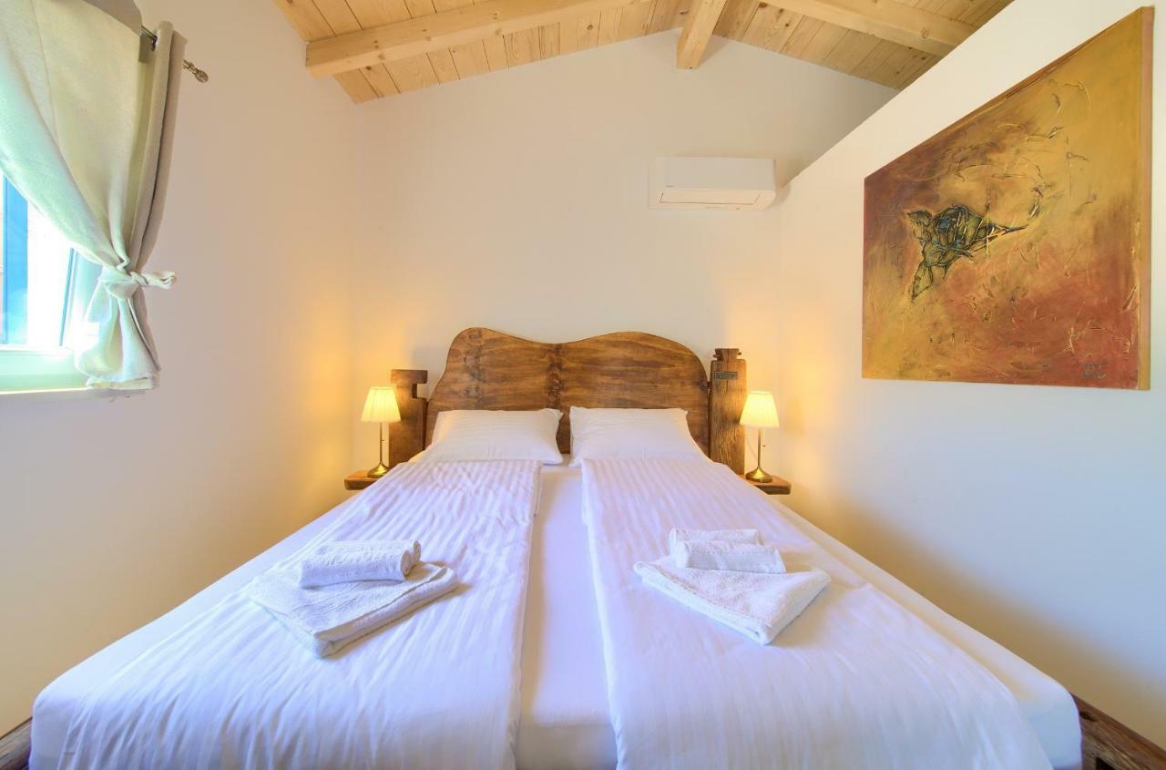 Pax Houses Vrh  Dış mekan fotoğraf